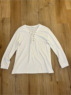 BiBi White Lace-Up Waffle Knit Tunic Top